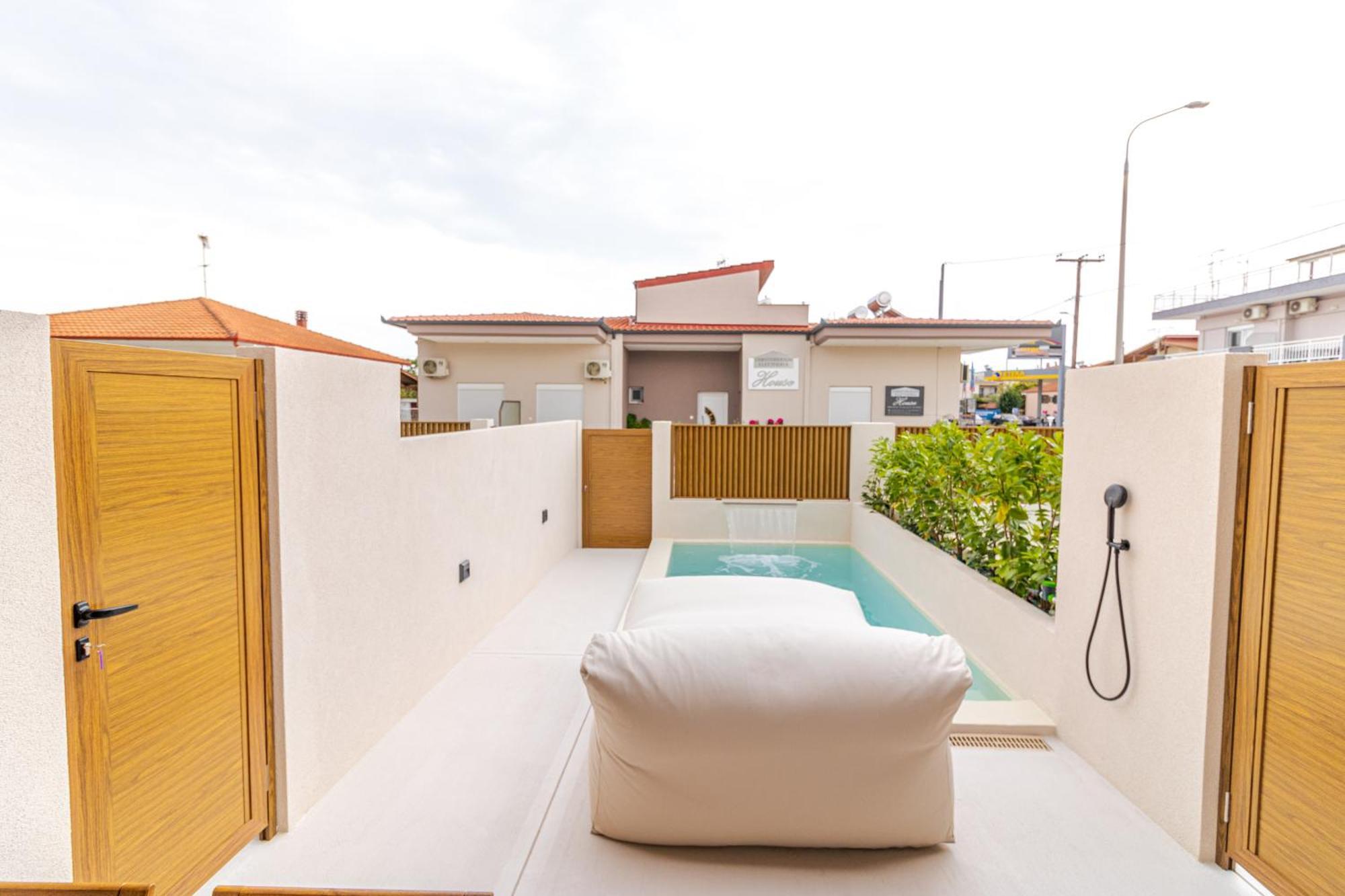 Adorno Private Suites Only Adults & Kids 12 Plus Vrasná 外观 照片