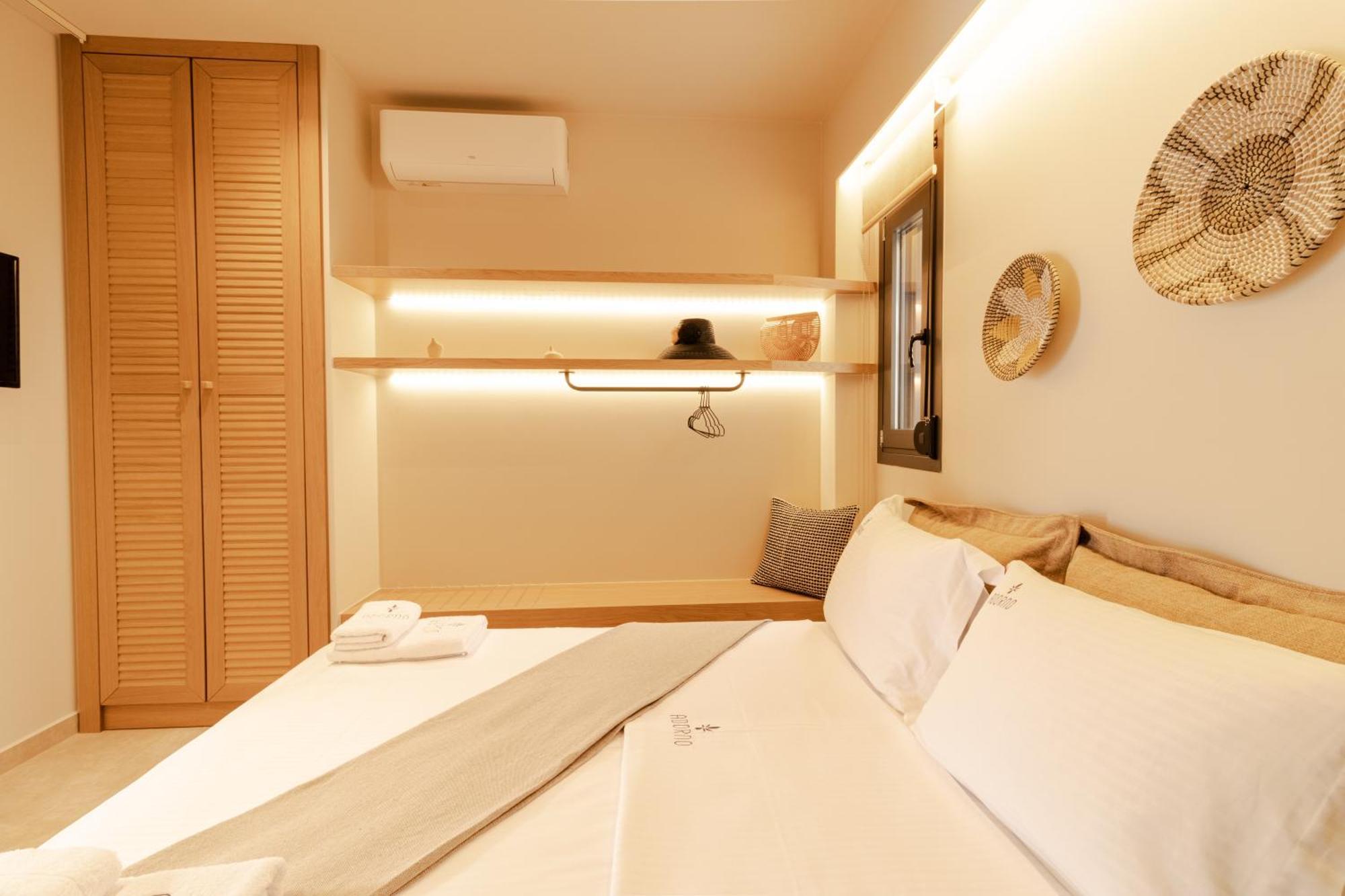 Adorno Private Suites Only Adults & Kids 12 Plus Vrasná 外观 照片