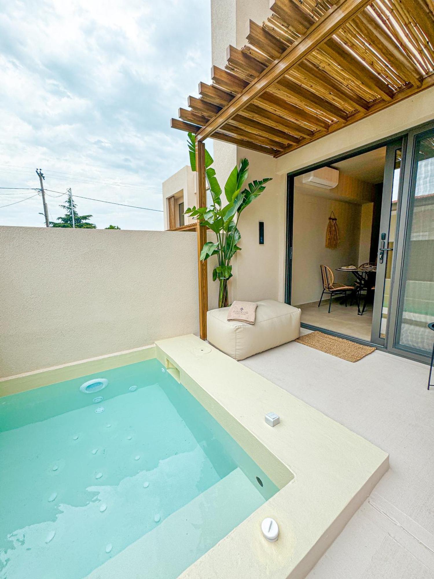 Adorno Private Suites Only Adults & Kids 12 Plus Vrasná 外观 照片